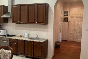 Сдам 2-х кімнатну квартиру, Центр, Ярослава Мудрого пл., Код: 108594/9