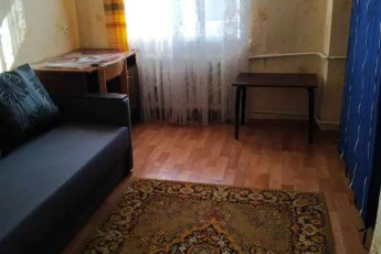 Сдам гостинку, Центр, Площадь Конституции метро (Советская), Код: 175927/5