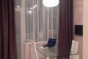 Продам 2-х кімнатну квартиру в новобудові, Центр, Код: 176490/10