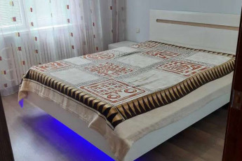 Сдам 2-х кімнатну квартиру, Сосновая Горка, Научная метро, Код: 180662/71