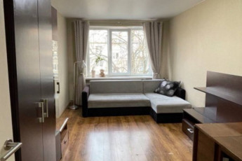 Продам 2-х кімнатну квартиру, Одесская, Код: 190910/43