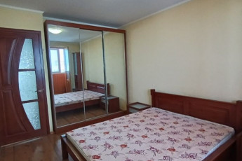 Продам 3-х кімнатну квартиру, Алексеевка, Код: 203906/35