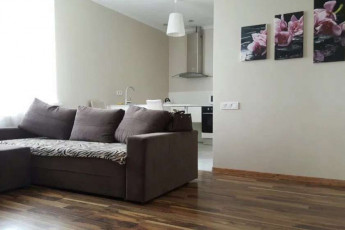 Продам 2-х кімнатну квартиру в новобудові, Павлово поле, Код: 211149/20