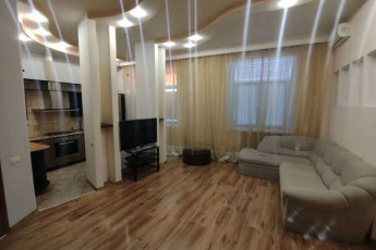 Сдам 2-х кімнатну квартиру, Центр, Код: 230856/7