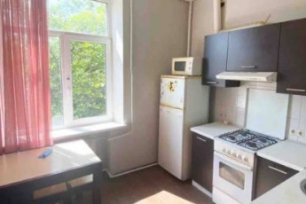 Продам 3-х кімнатну квартиру, Центр, Код: 232504/156