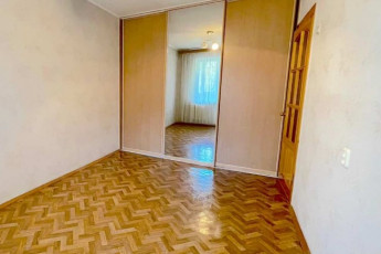 Продам 2-х кімнатну квартиру, Гагарина проспект, Проспект Гагарина метро, Код: 257306/119