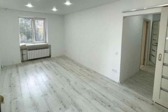 Продам 2-х кімнатну квартиру, Одесская, Код: 257306/122