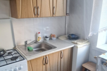 Продам 1-кімнатну квартиру, Сосновая Горка, Научная метро, Код: 262730/34