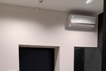 Продам 1-кімнатну квартиру в новобудові, Центр, Код: 264679/66