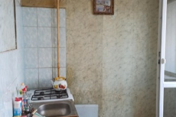 Продам 1-кімнатну квартиру, Рогань, Солнечный, Код: 272662/27
