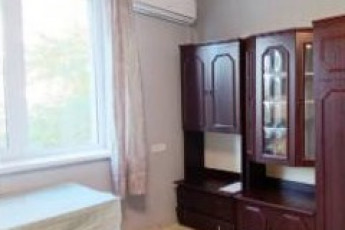 Продам гостинку, Салтовский, Артема Парк (Машиностроителей), Код: 279259/83