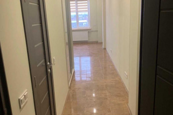 Продам 1-кімнатну квартиру в новобудові, Центральный рынок, Код: 281826/32