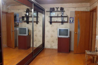 Продам 3-х кімнатну квартиру, Рогань, Код: 335662/2