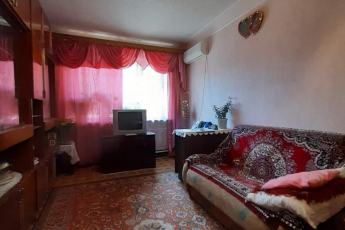 Продам 2-х кімнатну квартиру, Центральный рынок, Код: 372898/52