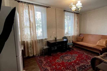 Продам гостинку, Центр, Код: 378863/5