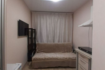 Продам 1-кімнатну квартиру, Центр, Университет метро, Код: 382888/6