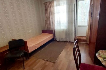 Продам 1-кімнатну квартиру, Рогань, Код: 382888/69