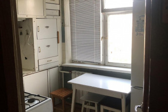 Продам 2-х кімнатну квартиру, Одесская, Код: 392323/38