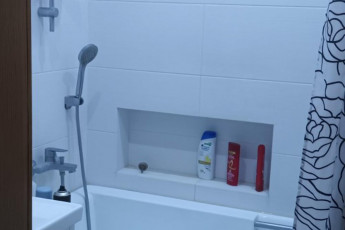 Продам 3-х кімнатну квартиру, Рогань, Солнечный, Код: 401931/2