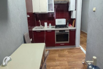 Продам 4-х кімнатну квартиру, Центр, Университет метро, Код: 410363/48