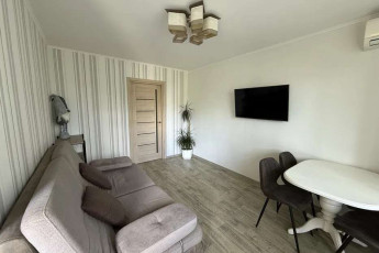 Продам 3-х кімнатну квартиру, Новые дома, Маршала Жукова метро (Дворец спорта), Код: 415957/3