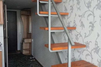 Сдам гостинку, ХТЗ, Пролетарская метро (Индустриальная), Код: 417461/6