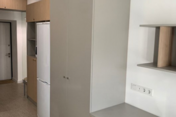 Продам 1-кімнатну квартиру, Центральный рынок, Код: 425181/16