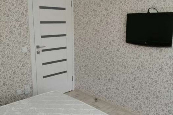 Продам 2-х кімнатну квартиру, Павлово поле, Ботанический сад метро, Код: 430147/14