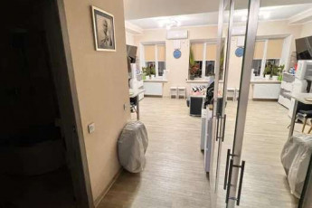 Продам 1-кімнатну квартиру в новобудові, Центральный рынок, Код: 438062/2