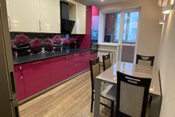 Продам 3-х кімнатну квартиру в новобудові, Алексеевка, Код: 476046/13