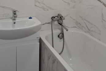 Продам 2-х кімнатну квартиру, Алексеевка, Код: 496979/43