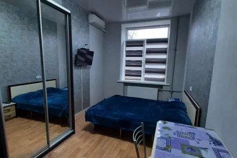 Сдам гостинку, Центральный рынок, Южный вокзал метро, Код: 502746/4