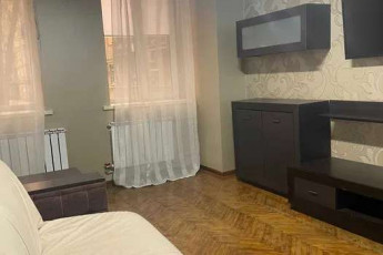 Сдам 1-кімнатну квартиру, Центр, Код: 503080/2