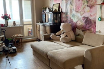 Продам 3-х кімнатну квартиру, Рогань, Код: 512611/2