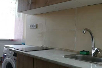 Сдам гостинку, Центральный рынок, Южный вокзал метро, Код: 515538/12