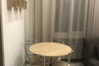 Продам 3-х кімнатну квартиру, Центр, Код: 517308/3