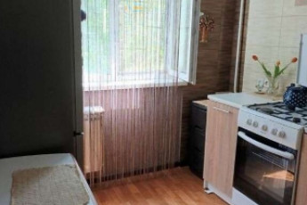 Продам 1-кімнатну квартиру, Новые дома, Коммунальный рынок, Код: 537872/2