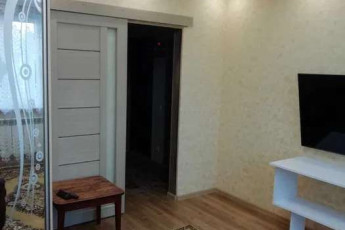 Продам 3-х кімнатну квартиру, Аэропорт, Код: 541801/3