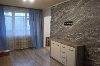 Продам 1-кімнатну квартиру, Новые дома, Маршала Жукова метро (Дворец спорта), Код: 548592/3