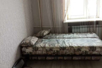 Сдам гостинку, Гагарина проспект, Защитников Украины метро (Площадь Восстания), Код: 552224/3