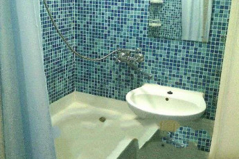 Продам 4-х кімнатну квартиру, Новые дома, Дворец спорта, Код: 629024/3