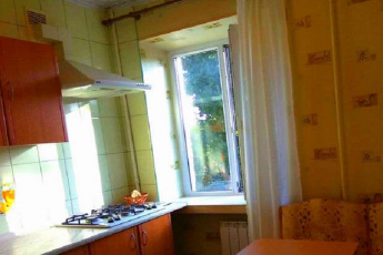 Продам 1-кімнатну квартиру, Новые дома, Маршала Жукова метро (Дворец спорта), Код: 629024/4