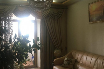 Продам 3-х кімнатну квартиру, Гагарина проспект, Защитников Украины метро (Площадь Восстания), Код: 633008/2