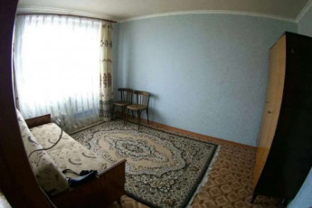 Продам 1-кімнатну малогабаритку, ХТЗ, ХТЗ метро, Код: 636778/3