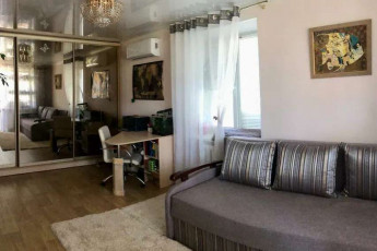 Продам 1-кімнатну квартиру, ХТЗ, Код: 637011/3