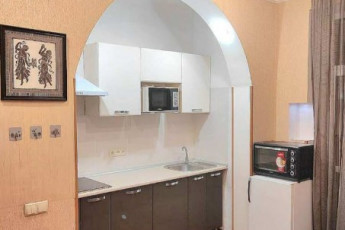 Продам 1-кімнатну квартиру, Сосновая Горка, Научная метро, Код: 640523/45