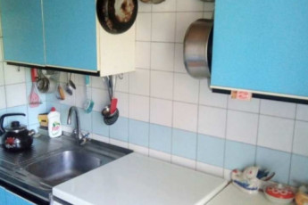 Продам 3-х кімнатну квартиру, Центр, Код: 640523/53