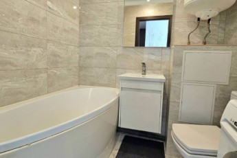 Продам 2-х кімнатну квартиру, Жуковского, Код: 640523/61