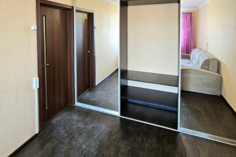 Продам 1-кімнатну квартиру, Жуковского, Код: 640523/68