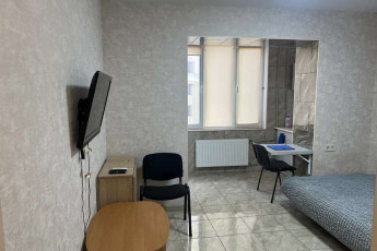 Сдам гостинку, Центральный рынок, Южный вокзал метро, Код: 642920/3